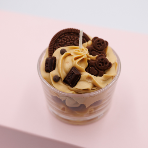 Chocolate Fudge Scented Candle – Rich, Sweet & Comforting