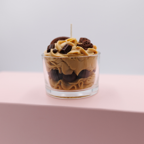 Chocolate Fudge Scented Candle – Rich, Sweet & Comforting