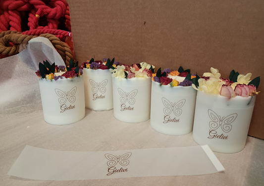 Floral Scented Candle – Elegant & Aesthetic Home Decor