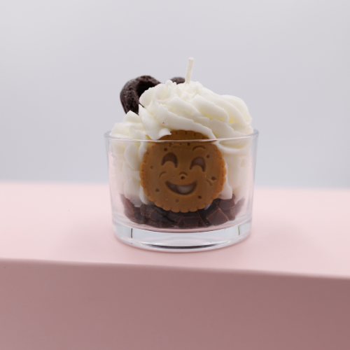 Chocolate Pretzel Scented Candle – Sweet, Warm & Comforting