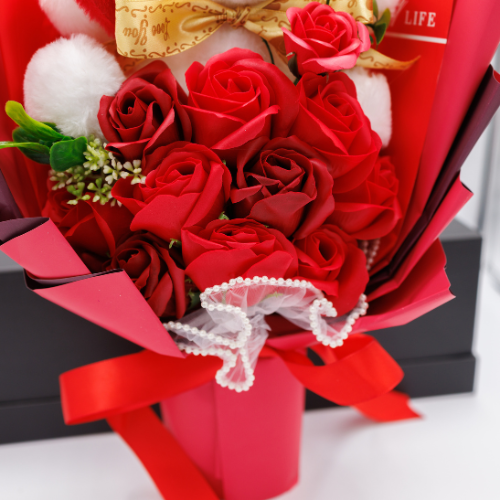 Red Bear Flower Bouquet – Romantic & Luxury Gift